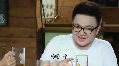 吃瓜路人不吃瓜视频在线观看,不吃瓜视频背后的真相