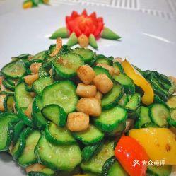 晚上吃脆瓜好吗,健康美味两不误