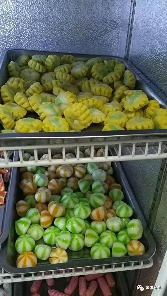 鸡泽吃瓜视频,揭秘乡村生活趣味瞬间